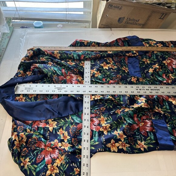 Vtg Womens Floral Satin Robe Belt Navy Blue Medium Pockets Tie Long - Picture 4 of 8